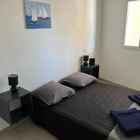 Les Nefliers Appartement