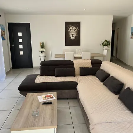 Apartment Les Nefliers Sainte-Maxime