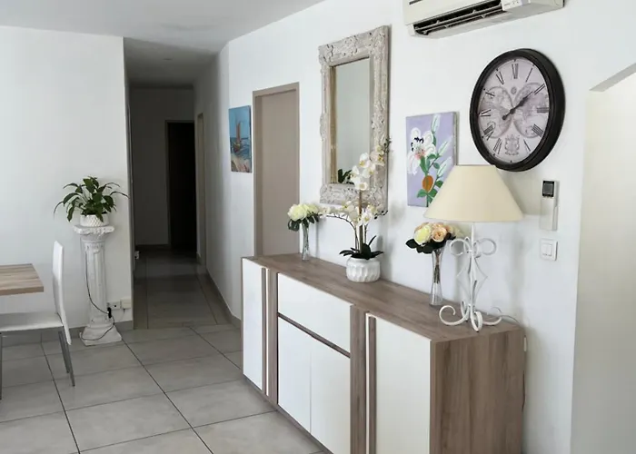 Apartment Les Nefliers