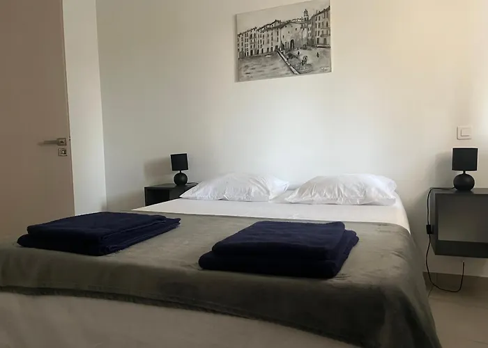 Apartment Les Nefliers