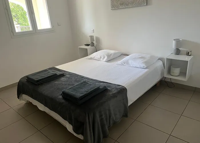 Apartment Les Nefliers *