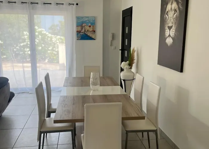 Les Nefliers Apartment Sainte-Maxime