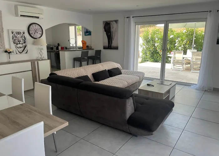 Les Nefliers Apartment Sainte-Maxime