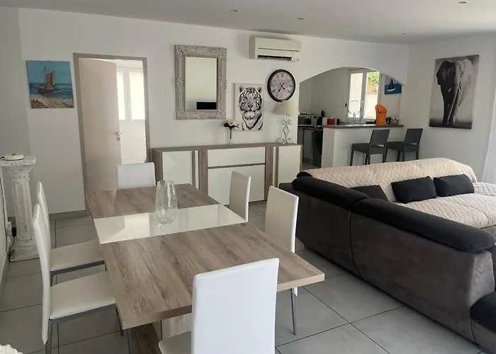 Apartment Les Nefliers Sainte-Maxime